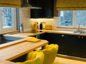 Staintons, in Bowness Centre, Lake Access